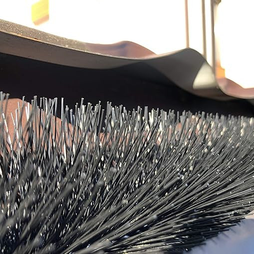 Spazzola per grondaia 5 m (5 pz x 1 m) – Protezione efficace contro foglie, martore e uccelli per la tua grondaia o impianto solare Ø 10 cm o Ø 15 cm
