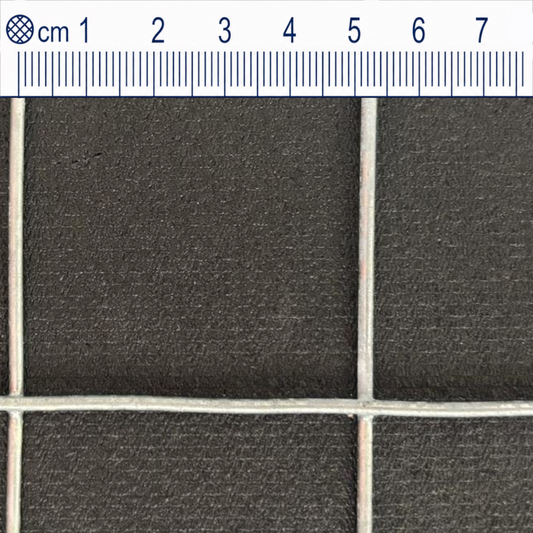 Voliérové pletivo, žárově zinkované, velikost oka 50 × 50 mm, průměr drátu 2 mm, na míru